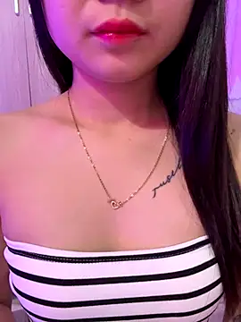 Maeve2k5 online show from 16, 11, 2025