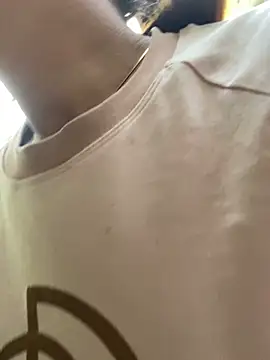 Linaannn online show from 12, 3, 2025