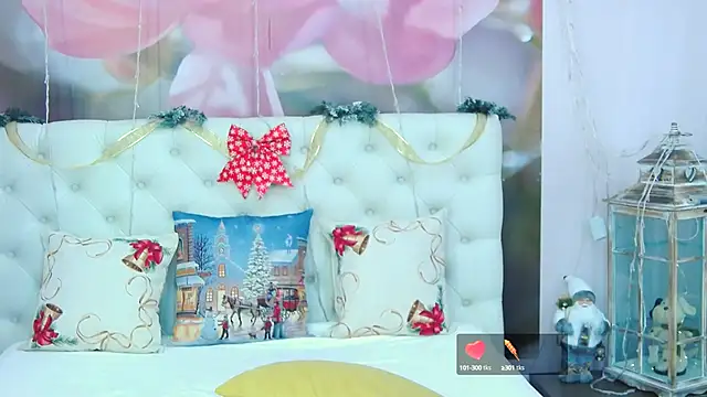 VioletUmi online show from 7, 1, 2025