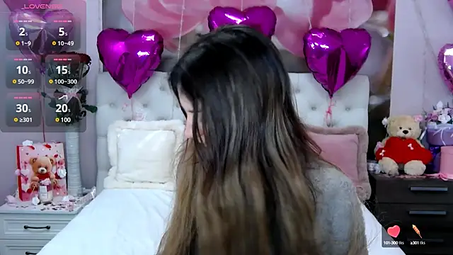 VioletUmi online show from 11, 2, 2025