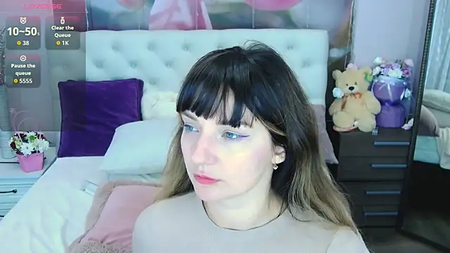 VioletUmi online show from 30, 9, 2025