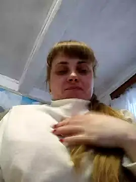 Snapshot of CoddessCrystal chatting on 16, 2, 2025 CoddessCrystal online show from 16, 2, 2025