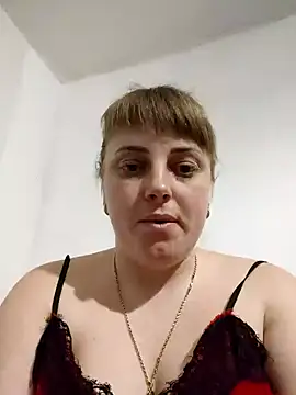 Snapshot of CoddessCrystal chatting on 19, 2, 2025 CoddessCrystal online show from 19, 2, 2025