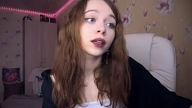 Snapshot of _SofiaBrown chatting on 21, 2, 2025 SofiaBrown online show from 21, 2, 2025