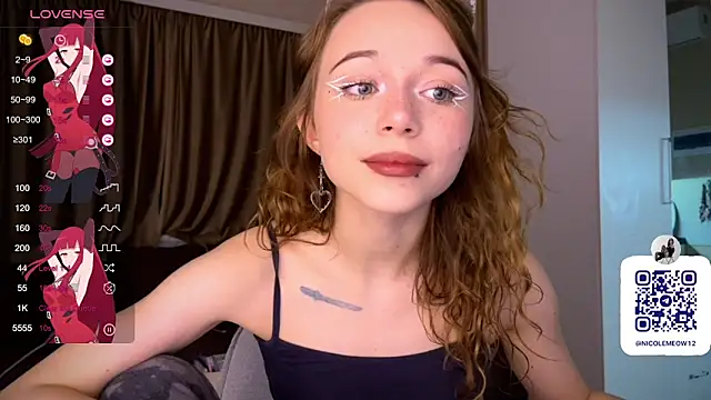 Snapshot of _SofiaBrown chatting on 12, 11, 2025 SofiaBrown online show from 12, 11, 2025