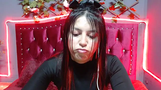 Melani cute02 online show from 6, 2, 2025