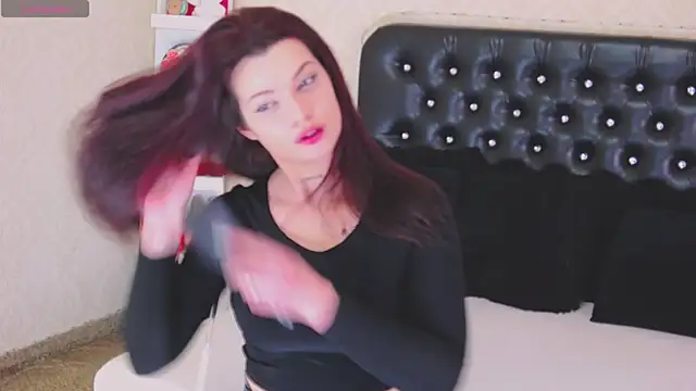 Allisonn223 online show from 3, 3, 2026