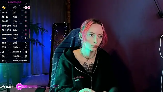 Snapshot of _HelenCarter chatting on 23, 6, 2026 HelenCarter online show from 23, 6, 2026