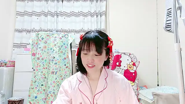 Snapshot of renapiyon8182 chatting on 11, 7, 2026 renapiyon8182 online show from 11, 7, 2026