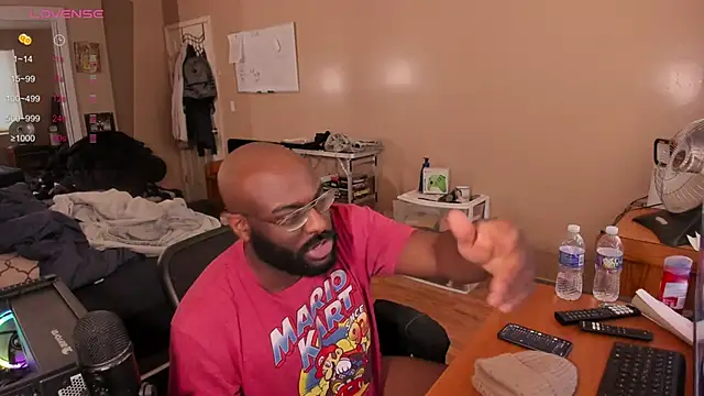 MrChuckDailyXXX online show from 13, 2, 2025