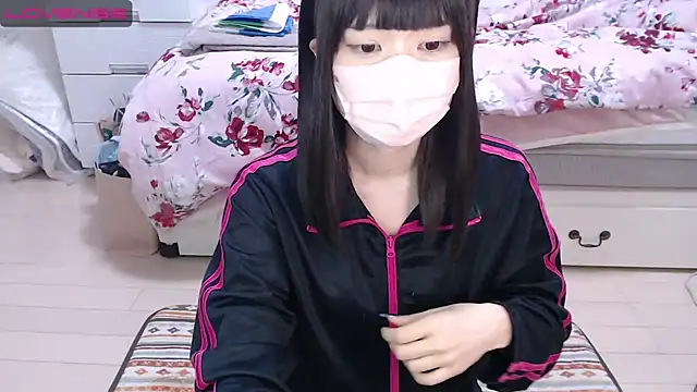 Snapshot of AMI___oO chatting on 8, 3, 2025 AMI oO online show from 8, 3, 2025