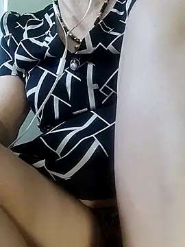 Snapshot of Hangem111 chatting on 9, 4, 2026 Hangem111 online show from 9, 4, 2026