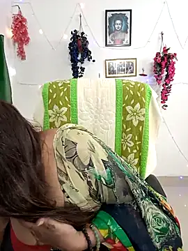 YOUR LOVELY-40 online show from 17, 4, 2026