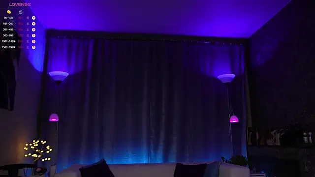 Snapshot of Amely_Young chatting on 12, 3, 2025 Amely Young online show from 12, 3, 2025