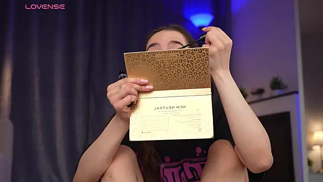 Snapshot of Amely_Young chatting on 7, 2, 2026 Amely Young online show from 7, 2, 2026