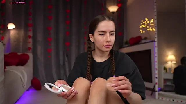 Snapshot of Amely_Young chatting on 14, 2, 2026 Amely Young online show from 14, 2, 2026