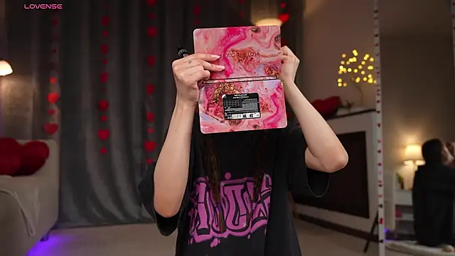 Snapshot of Amely_Young chatting on 15, 2, 2026 Amely Young online show from 15, 2, 2026