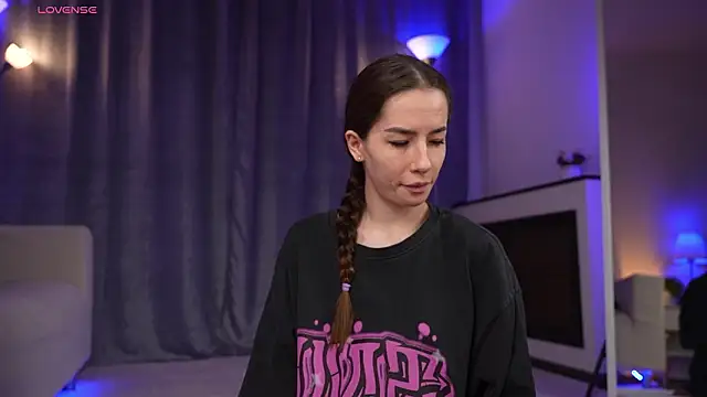 Amely Young online show from 31, 3, 2026