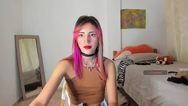 Snapshot of linnie_ chatting on 28, 1, 2025 linnie  online show from 28, 1, 2025