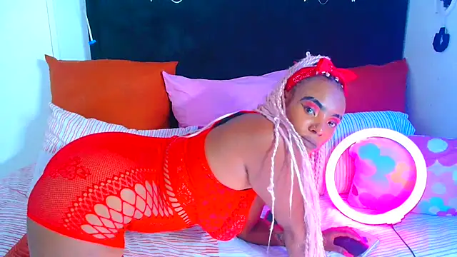 SAVAGExBOO online show from 29, 10, 2025