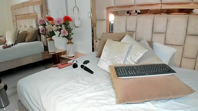 Snapshot of sofia_samuels chatting on 31, 5, 2026 sofia samuels online show from 31, 5, 2026