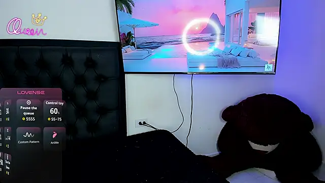 Maryonthemoon online show from 5, 1, 2026