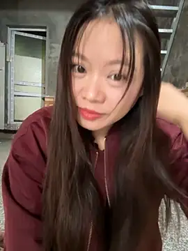 Hellen 111 online show from 8, 10, 2025