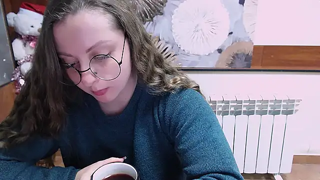  Annabelle Lee online show from 6, 12, 2024