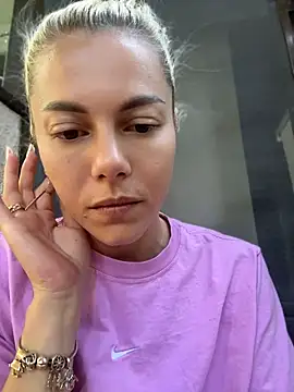 Snapshot of tanyagrey chatting on 19, 6, 2026 tanyagrey online show from 19, 6, 2026