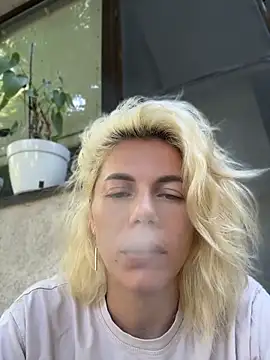 Snapshot of tanyagrey chatting on 22, 6, 2026 tanyagrey online show from 22, 6, 2026