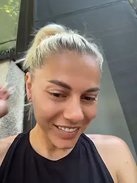 Snapshot of tanyagrey chatting on 26, 6, 2026 tanyagrey online show from 26, 6, 2026