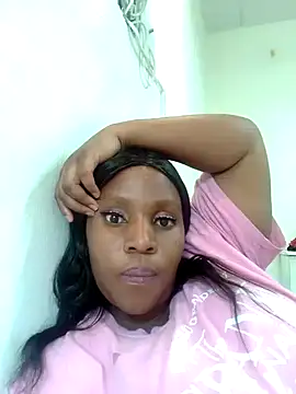 Snapshot of GaggingQueenxx chatting on 28, 1, 2025 GaggingQueenxx online show from 28, 1, 2025