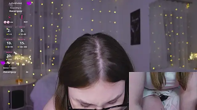 Mia  Peach online show from 8, 1, 2025