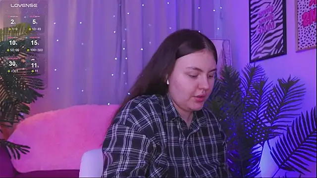 Mia  Peach online show from 8, 3, 2025