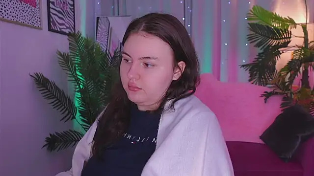 Mia  Peach online show from 13, 3, 2025