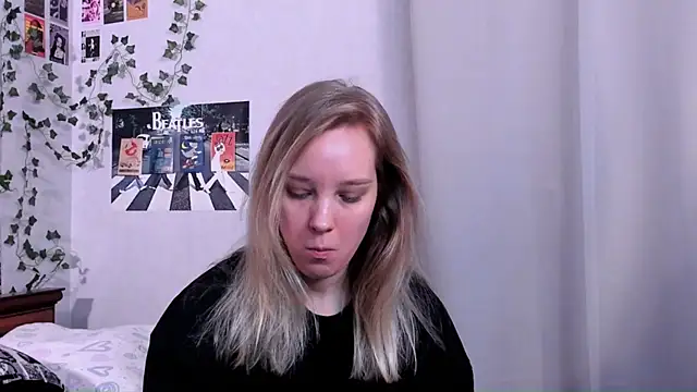 AliciaParkerf online show from 23, 12, 2024
