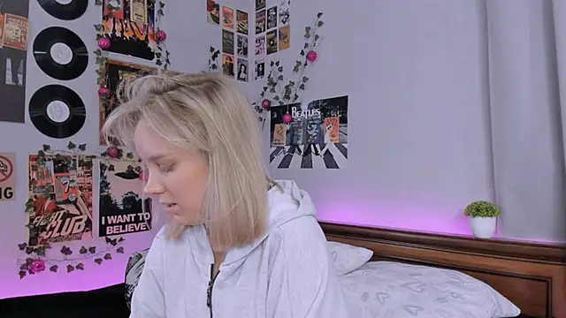 AliciaParkerf online show from 18, 1, 2025