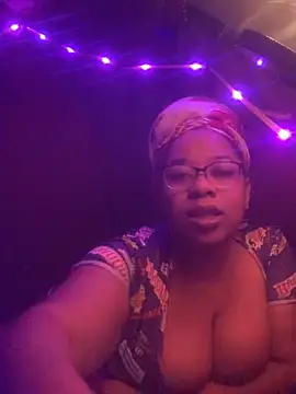 Snapshot of bustypothead chatting on 17, 12, 2024 bustypothead online show from 17, 12, 2024