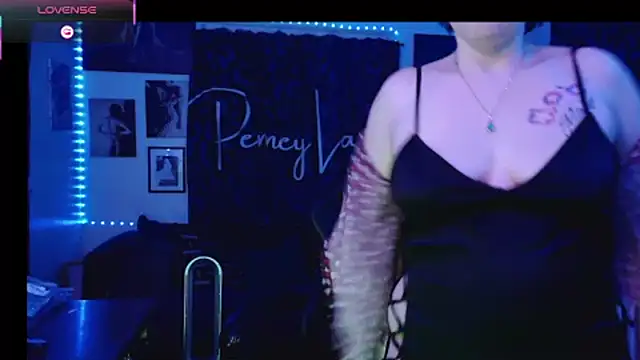 Snapshot of PenneyLayne chatting on 22, 2, 2025 PenneyLayne online show from 22, 2, 2025