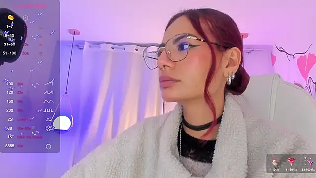 Snapshot of sophiecherry_ chatting on 28, 1, 2025 sophiecherry online show from 28, 1, 2025