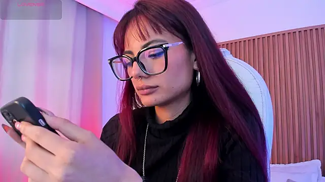 sophiecherry  online show from 22, 11, 2025