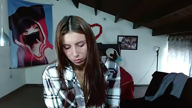 Kloe Deker online show from 5, 2, 2025