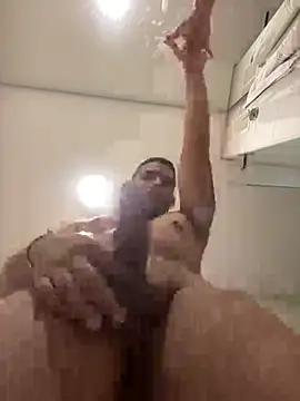 Snapshot of Juanes432 chatting on 16, 2, 2026 Juanes432 online show from 16, 2, 2026