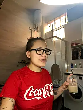 Hawitxui online show from 9, 10, 2025