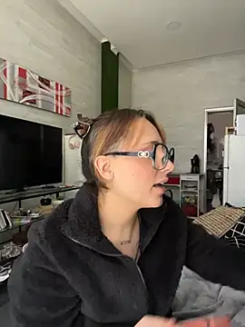 Hawitxui online show from 27, 11, 2025