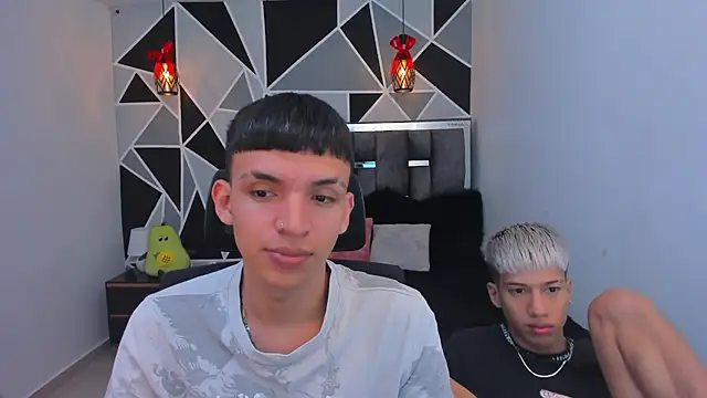 Juan Nd Steven online show from 19, 4, 2026