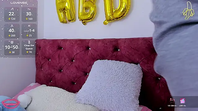 skyhotgirll online show from 3, 4, 2026