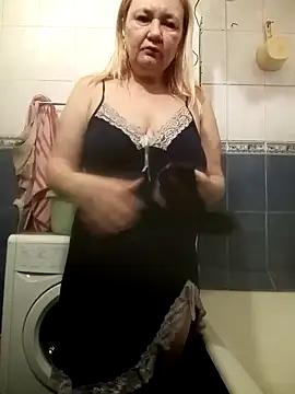 Snapshot of HelenaGlossX chatting on 23, 12, 2024 HelenaGlossX online show from 23, 12, 2024