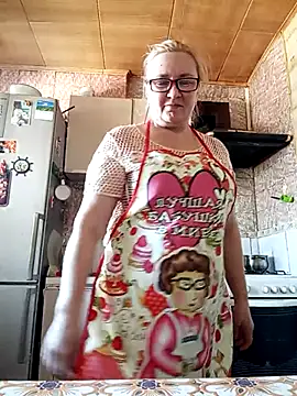 Snapshot of HelenaGlossX chatting on 10, 2, 2025 HelenaGlossX online show from 10, 2, 2025