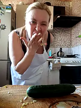 Snapshot of HelenaGlossX chatting on 20, 2, 2025 HelenaGlossX online show from 20, 2, 2025
